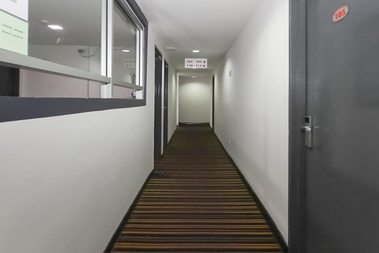 Super Oyo 90345 Tm Hotel Ampang  Exterior photo