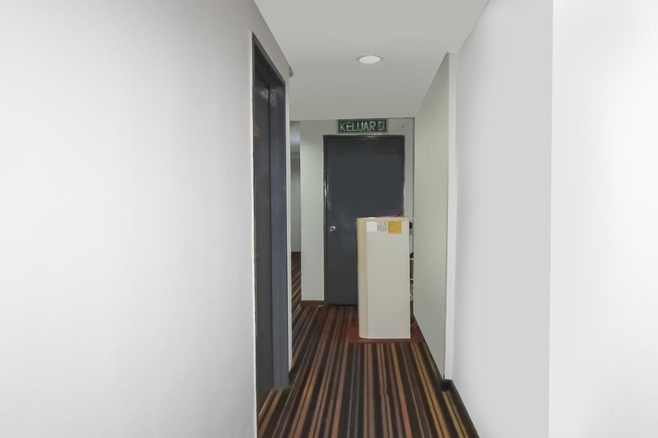 Super Oyo 90345 Tm Hotel Ampang  Exterior photo