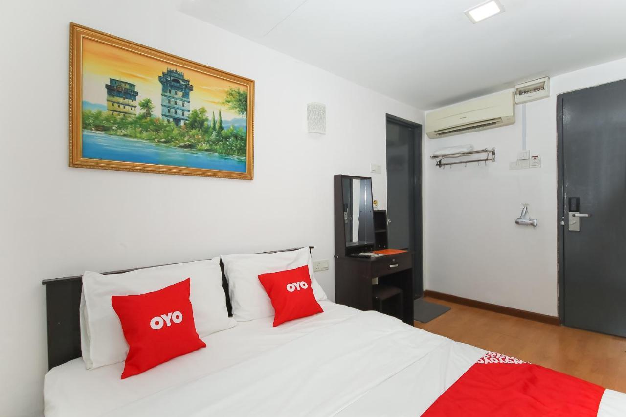 Super Oyo 90345 Tm Hotel Ampang  Exterior photo